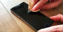 iPhone Ekranı Neden Kendi Kendine Basıyor?